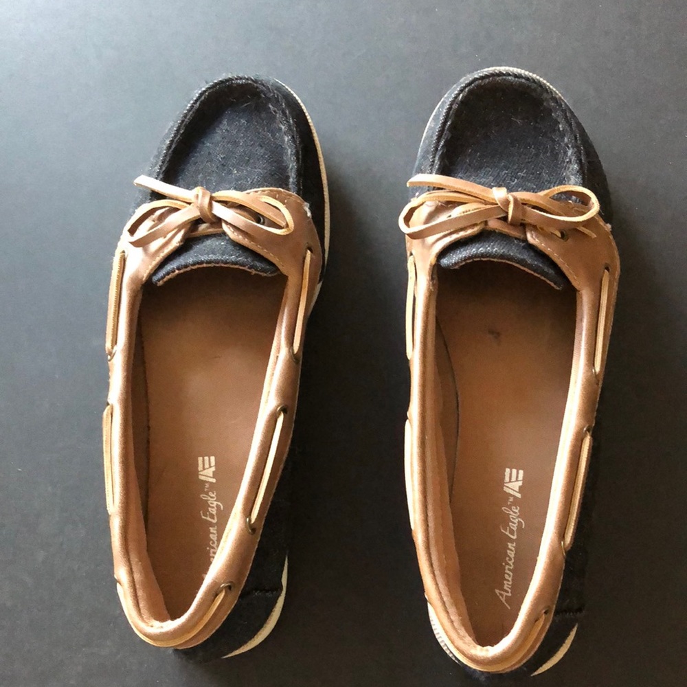 Women’s Denim/leather loafers, size 6 1/2. Very clear, no damage.